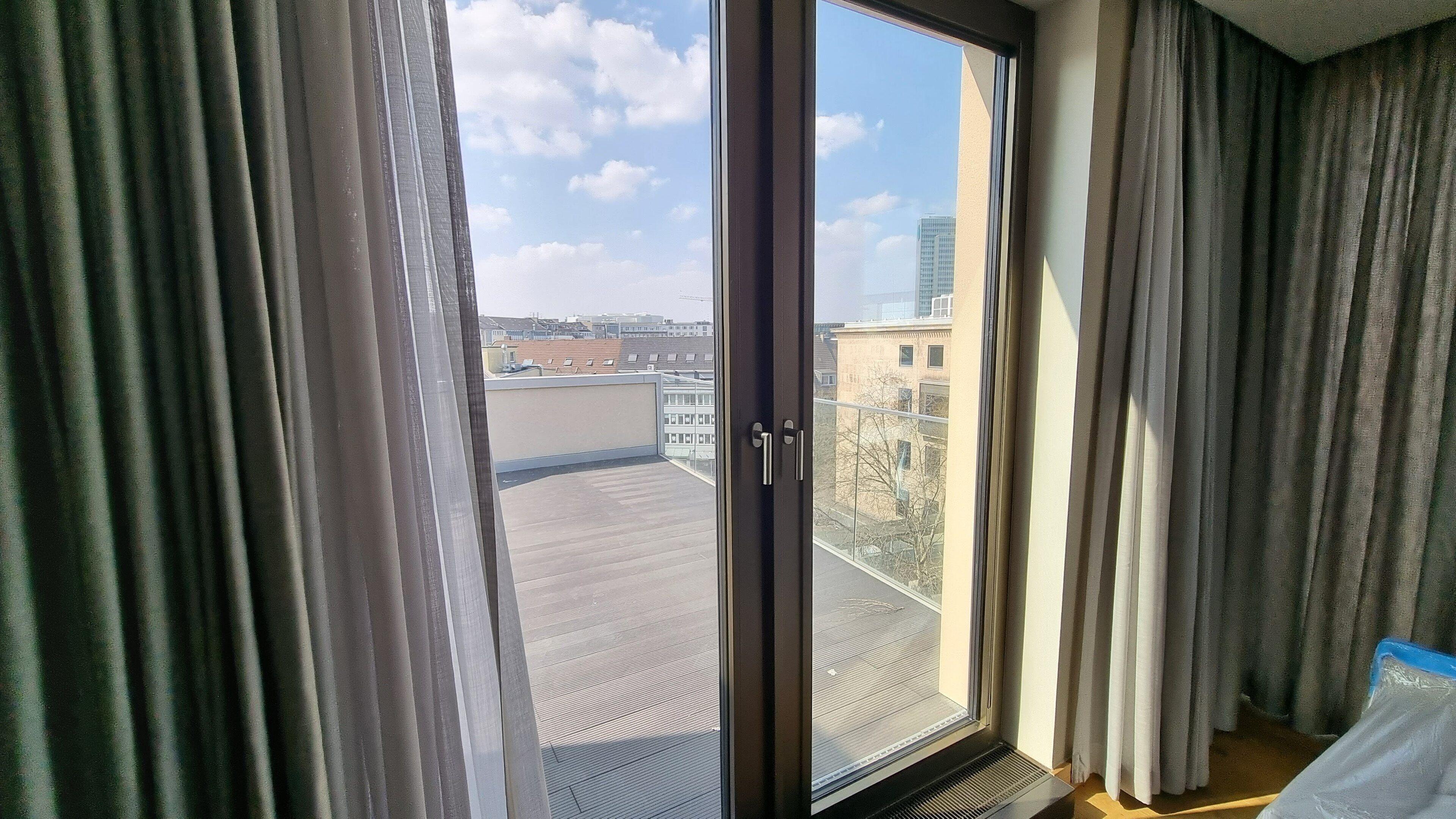 Fourty Three Luxury Serviced Apartments — Photos 2